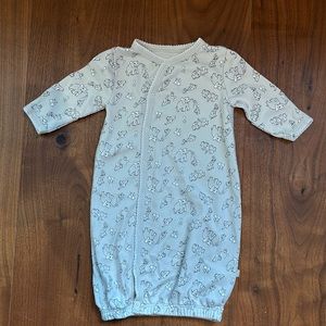NWOT Morgan Lane Baby Sleeper, Elephant Dew 6-12 months, Pajamas Onesie
